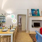Dimora Santi-Mancuso By Barbarhouse Apartment *