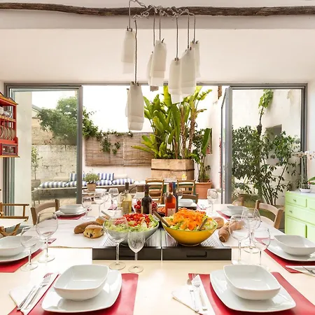 Dimora Santi-mancuso By Barbarhouse