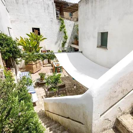 Dimora Santi-Mancuso By Barbarhouse Apartment *